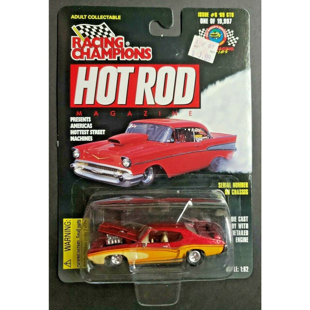 1998 Racing Champions‎ #6 Hot Rod Mag '69 GTO Purple 1:62 HW1